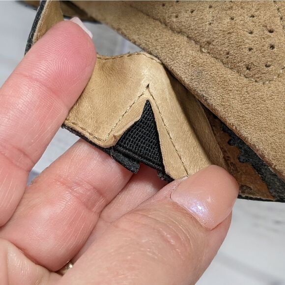 Taos Nameshout Leather Croc Slide Sandals Cushioned Footbed Comfort - Picture 9 of 11